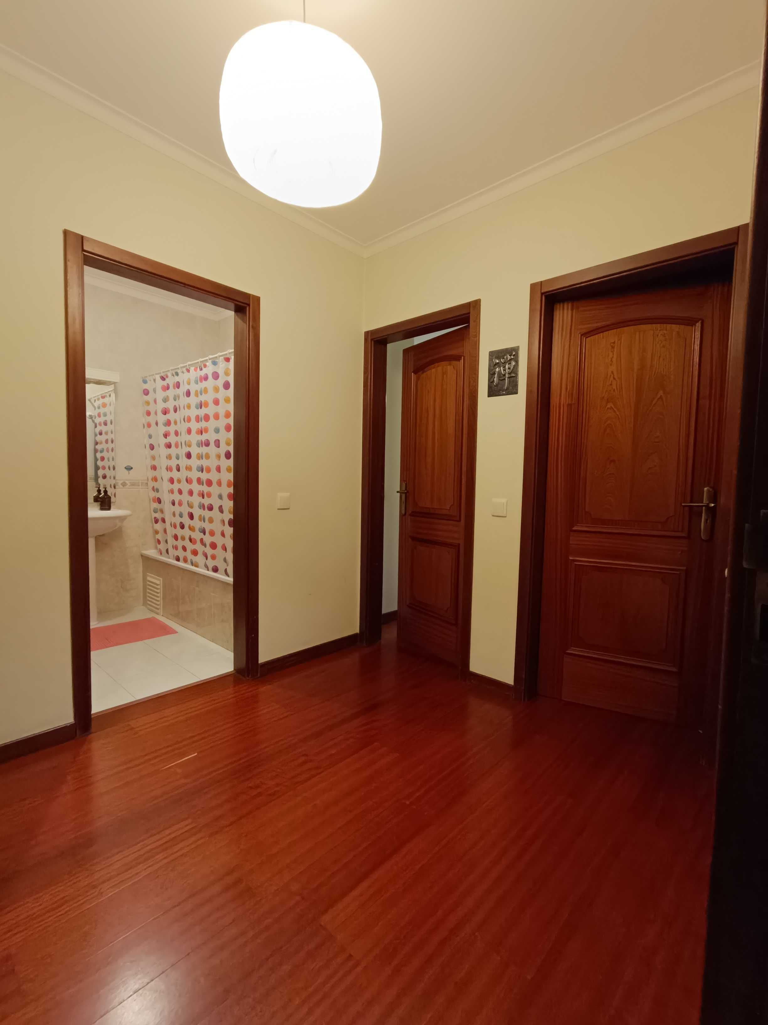 Alojamento compartilhado - apartamento 150m2