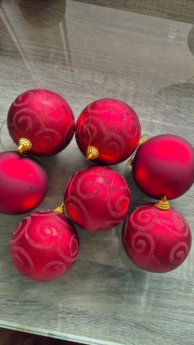 11 Bolas de Natal vermelhas
