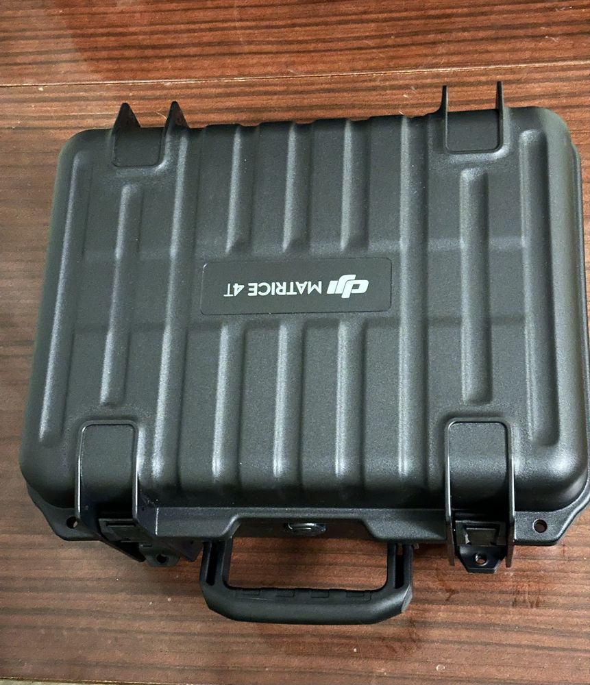Квадрокоптер DJI Matrice 4T / З Тепловізором / Новий