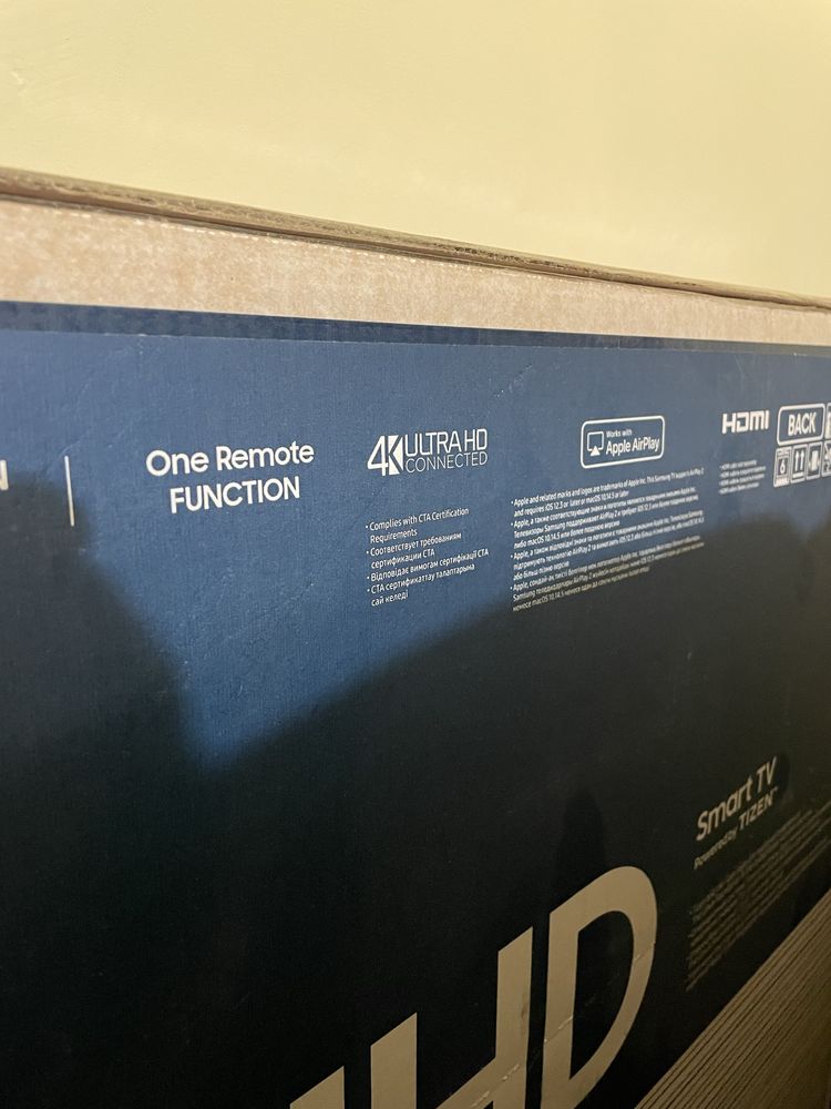 Телевізор Samsung 55 дюймів  UE55TU7100U