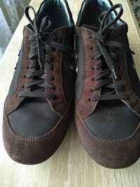 Кросівки  чоловічі , фірми Hogan коричневий колір розмір 42