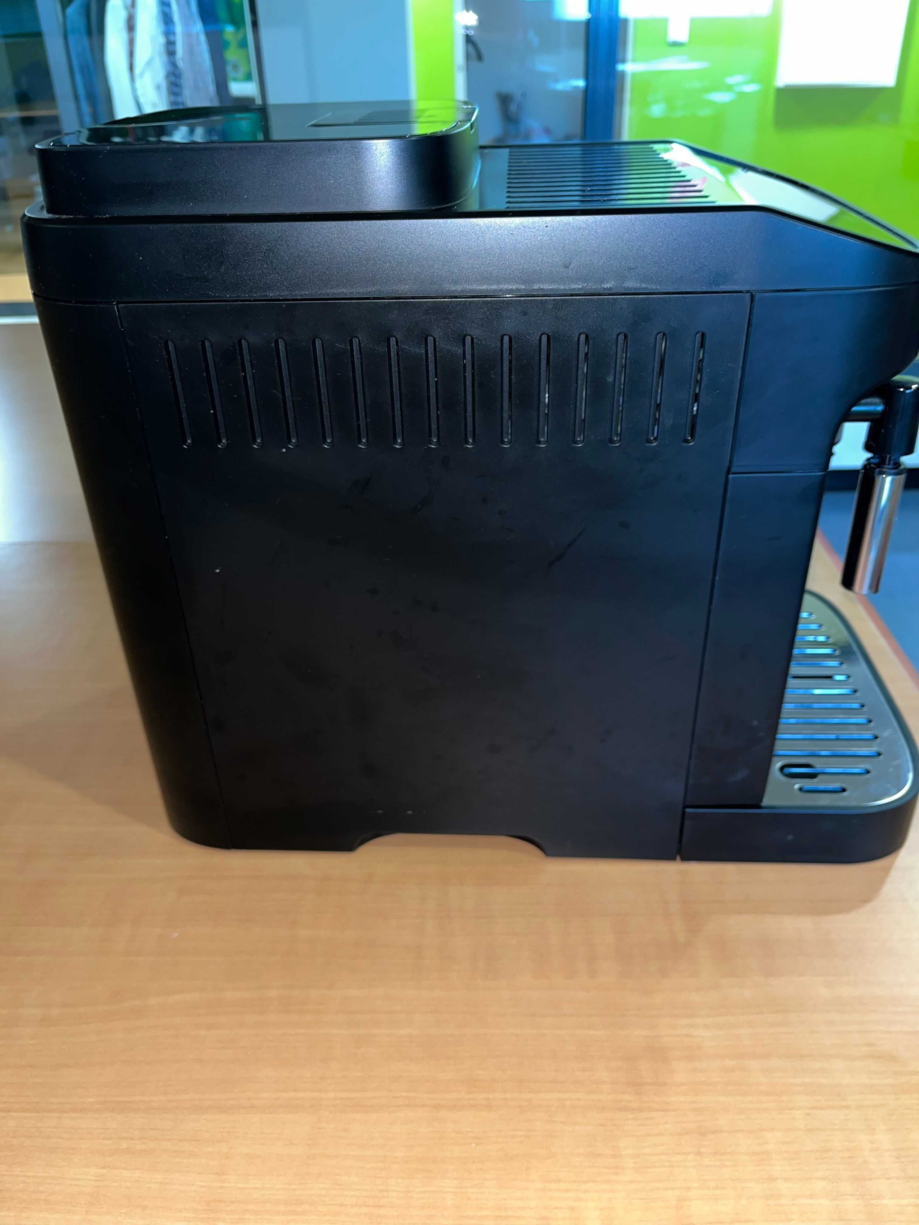Máquina de Café Automática DELONGHI Magnifica Evo ECAM290.61.SB