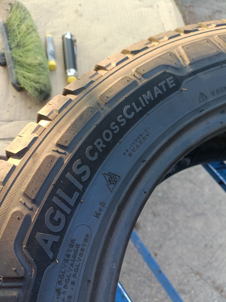 E15, 215/65R16c Michelin Agilis CrossClimate z 2022r 6.5mm