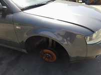 Guarda-lamas direito AUDI A4 (8E2, B6)