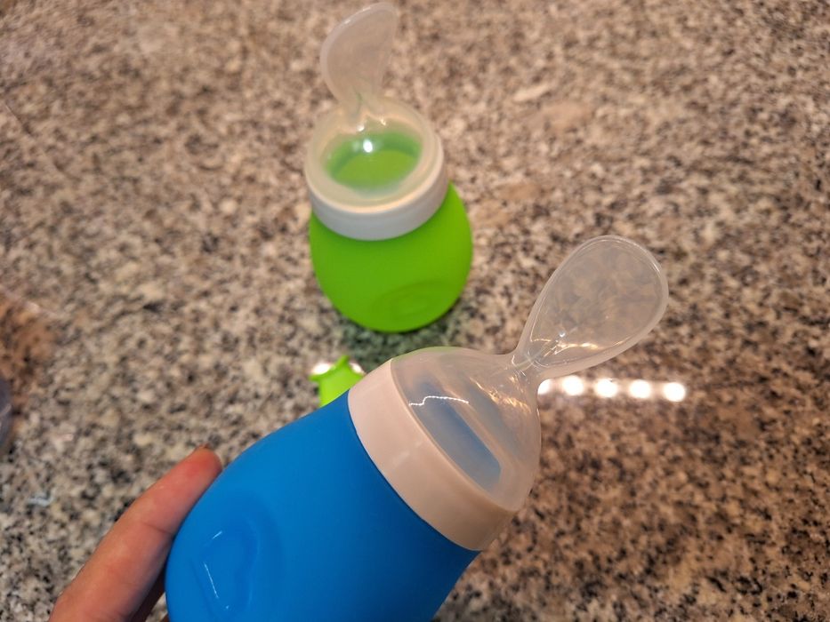 Colher dispensadora para bebé