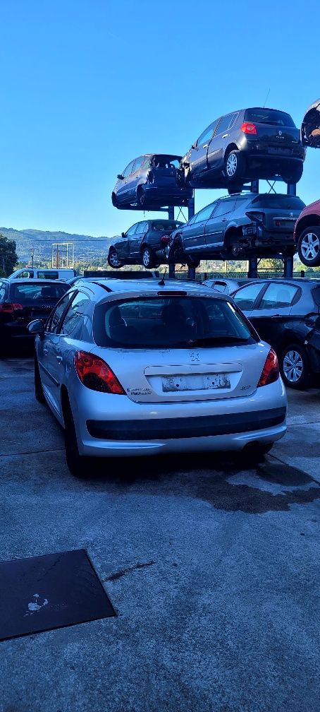 Peugeot 207 1.6 hdi 2008