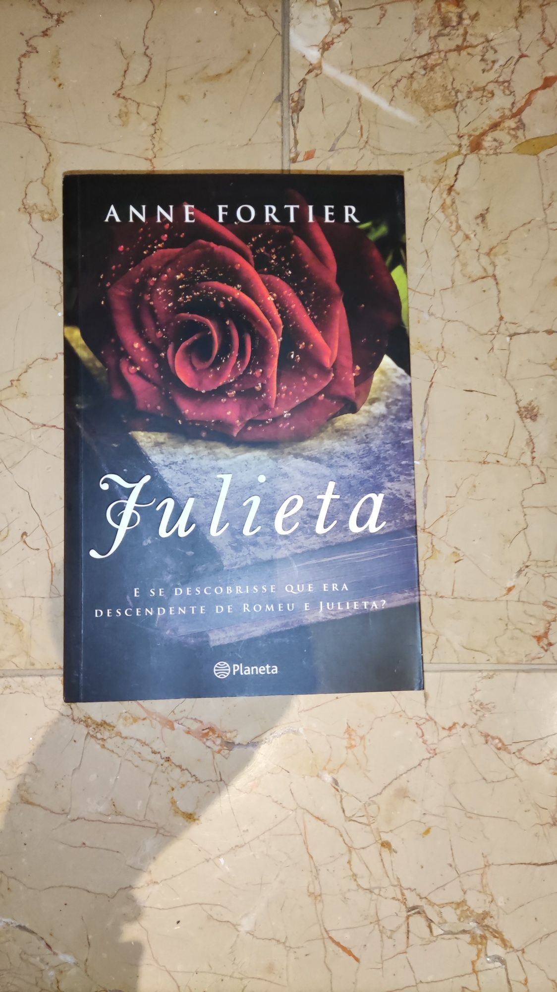 Livro --- Julieta