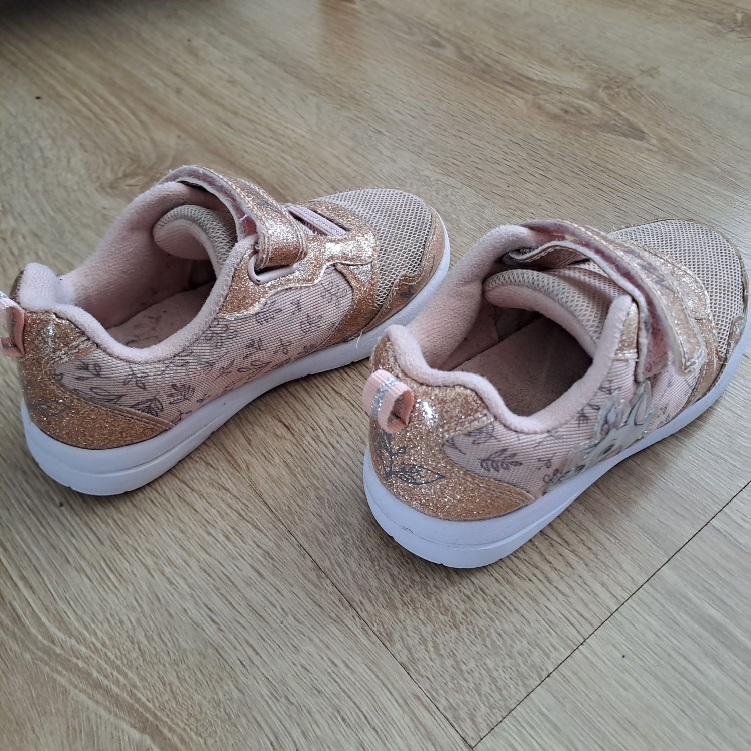 Adidasy dziewczęce, rozmiar 27