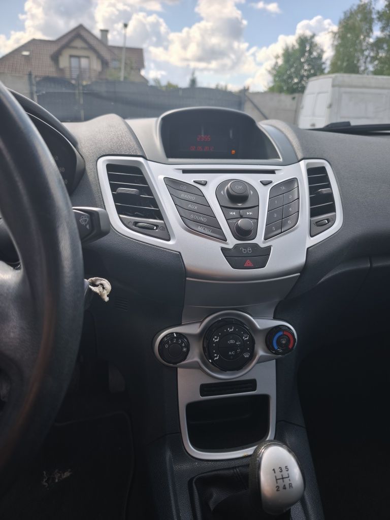 Ford Fiesta 2012 r klima