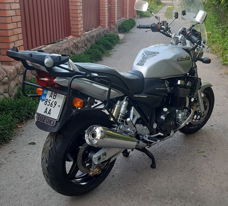 Suzuki GSX 1400  [ не хонда ямаха кавасакі )