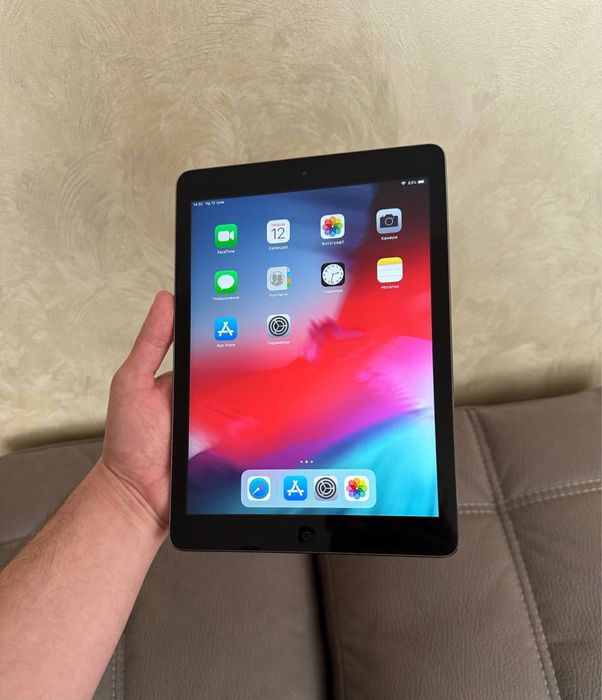 Apple iPad Air 1 64GB Wi-Fi | Гарний стан | iCloud чистий