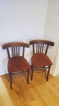 Dwa stare krzesła gięte prl