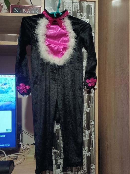 Костюм маленькой кошечки на 4-5 лет.