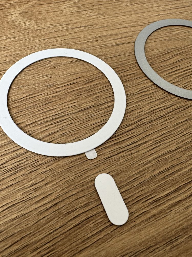 Металева наклейка MagSafe для iPhone металлическая наклейка