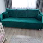 Sofa rozkładana z pojemnikiem butelkowa zieleń