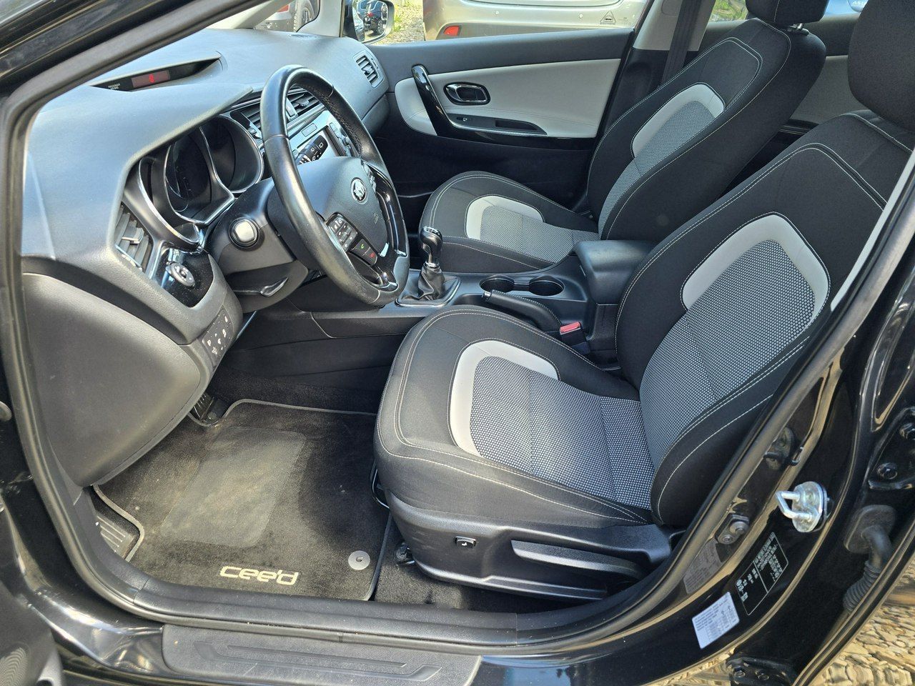 Kia Ceed Lift.Nawigacja.Klimatronik.Alu16.Praktyczne kombi!