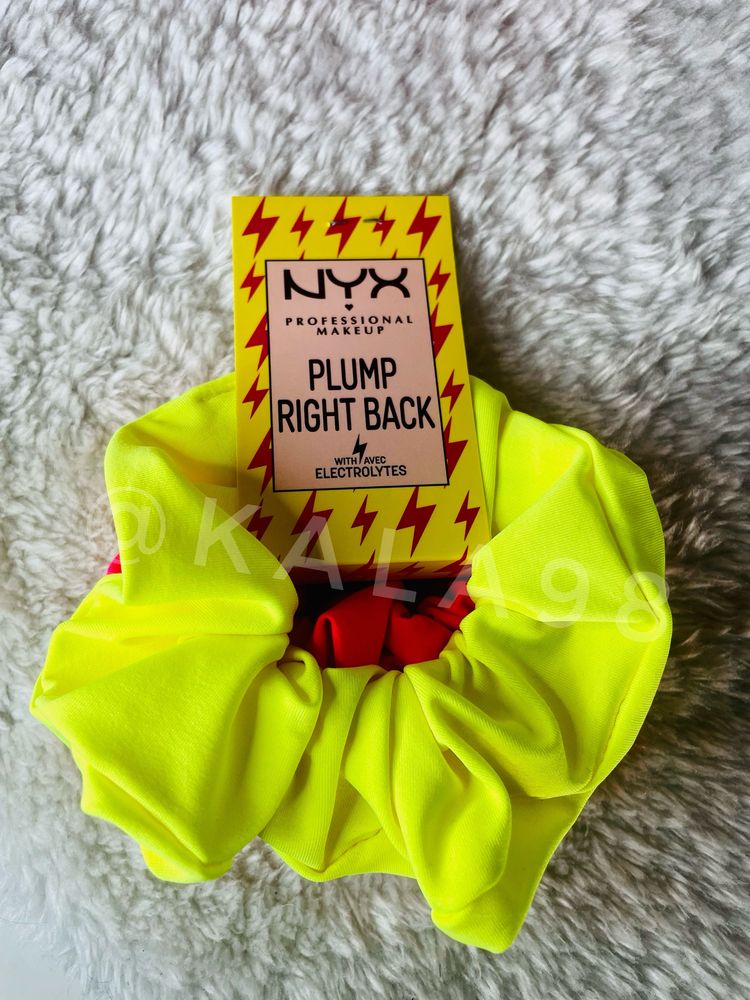 NYX Plump Right Back Scrunches gumki do włosów Edycja Limitowana