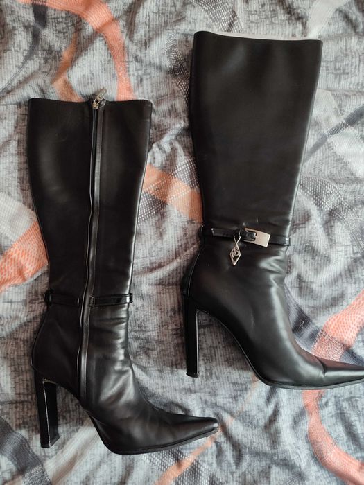 Ботильйони, черевики, напівчоботи, чоботи жіночі чорні топових брендів