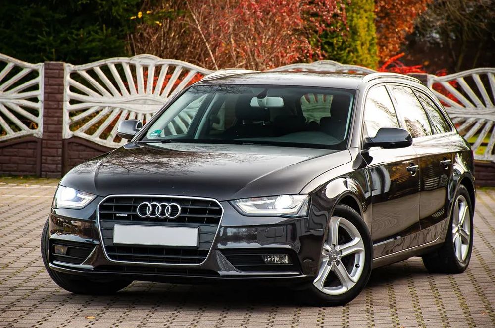 Audi A4 Avant **LIFT QUATTRO** *Sportpakiet* Bixenon*Led*Tempomat* PIEKNA!!