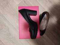 Туфлі жіночі продам