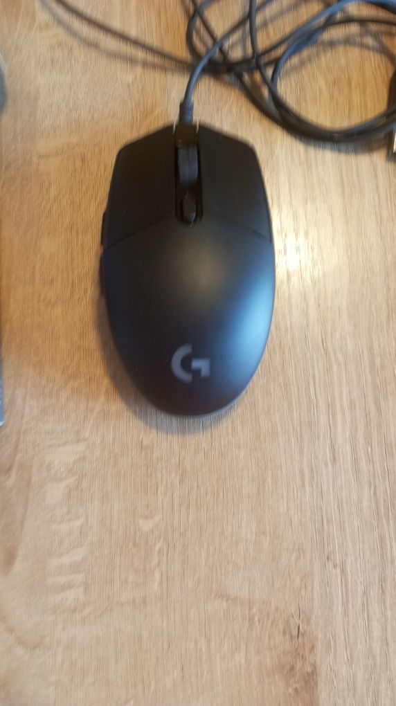 Myszka gamingowa Logitech G102