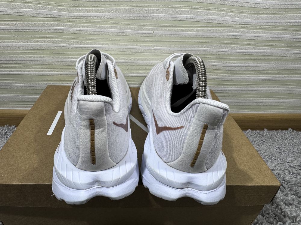 Кроссовки Hoka One One Mach 5 Розмір 41 Original Взуття