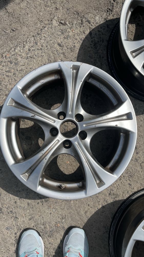 Диски Alutec 16 на Golf4