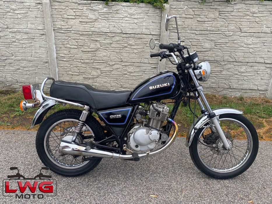 Suzuki Gn 125 prezentacja wideo