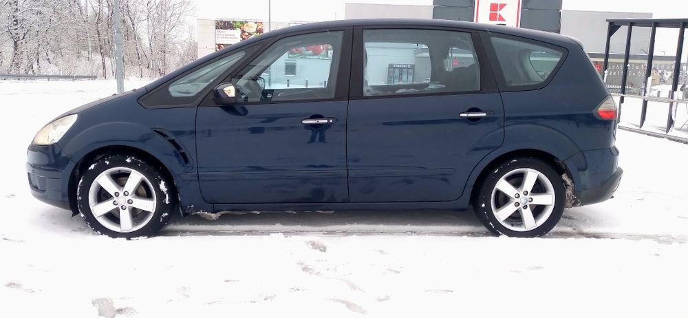 Ford S MAX 2.0 benz. 140KM 2010r 2xConvers 5 osób Koła zimowe