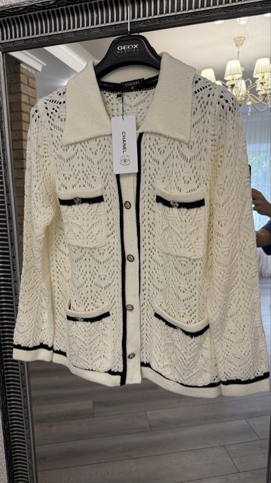 Белый вязанный кардиган бренд