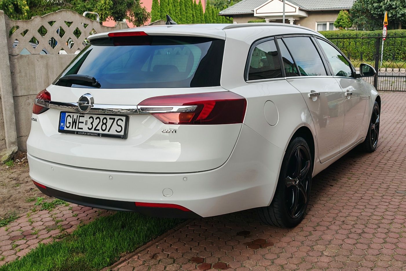 Insignia A lift 2.0 CDTI 130KM automat klima hak stan bdb zamienię