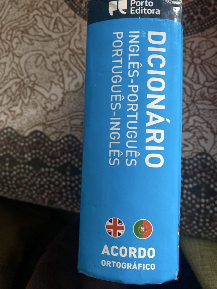 Dicionário Académico
