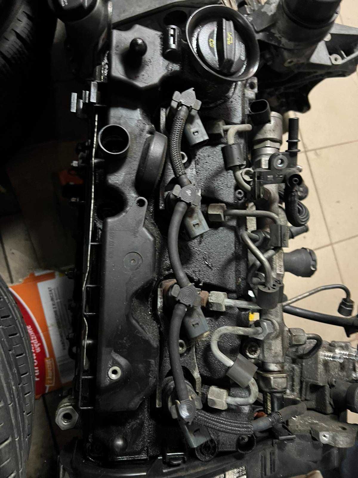 Двигун (мотор) Volkswagen Passat B8/Skoda/Audi 1.6TDI DCX DCXA 329 225