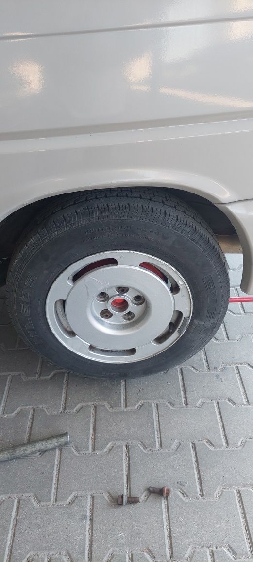VWT4 Multivan 2,4TD