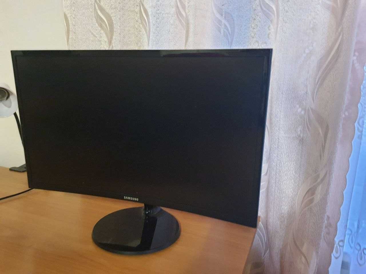 Монітор Samsung Curved Monitor CF390 23.5