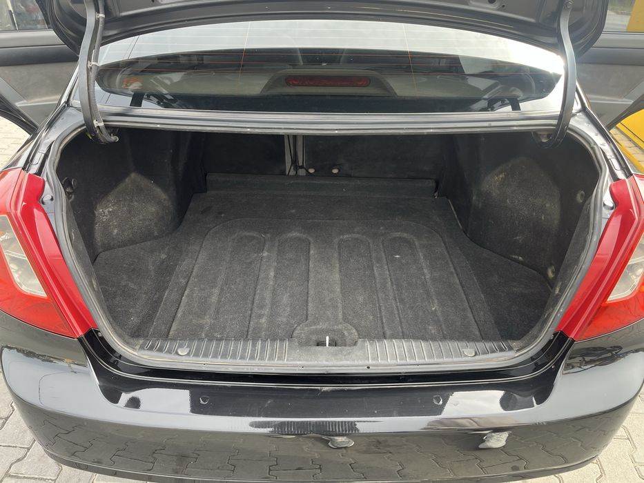 ТЕРМІНОВО Продам Chevrolet Lacetti