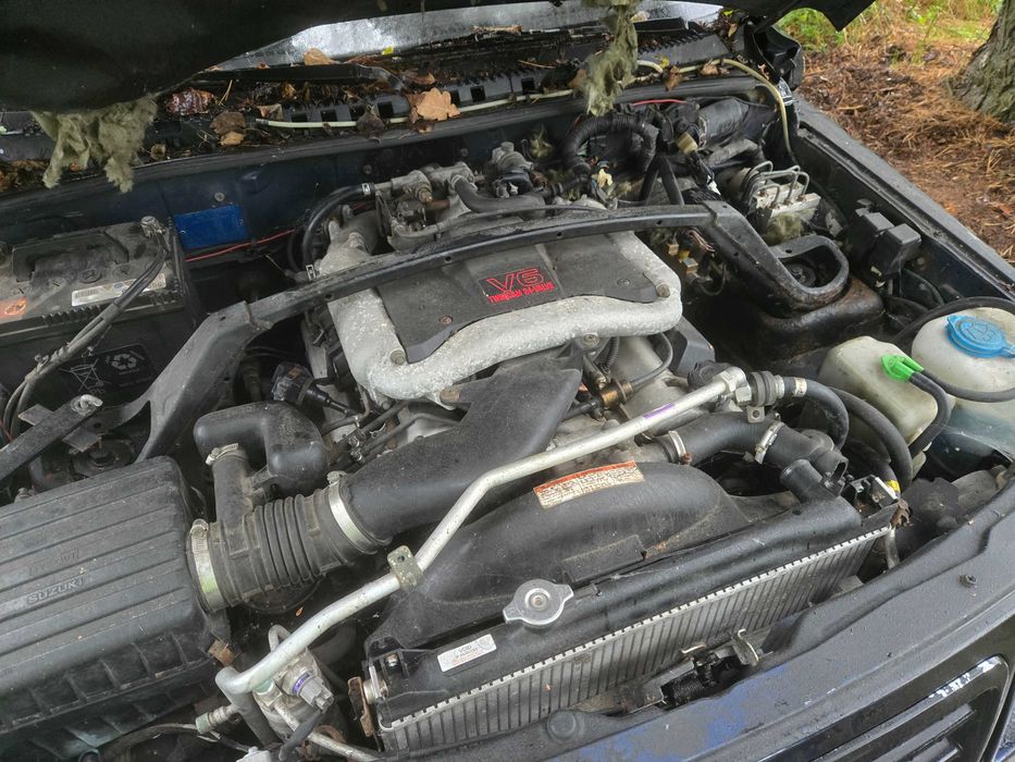 Suzuki vitara 2.0 v6