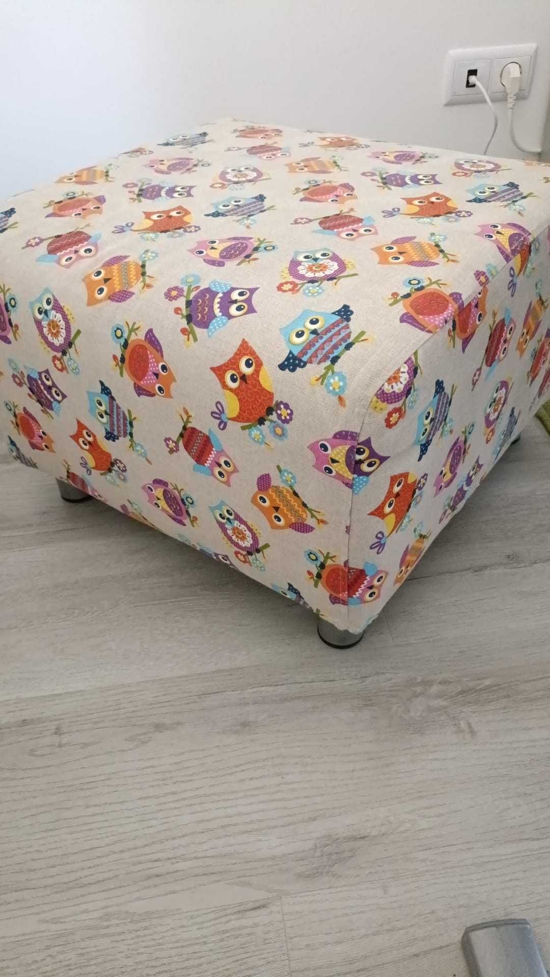 2 Poltronas + 1 Repousa-pés pés prateados mod. Ikea