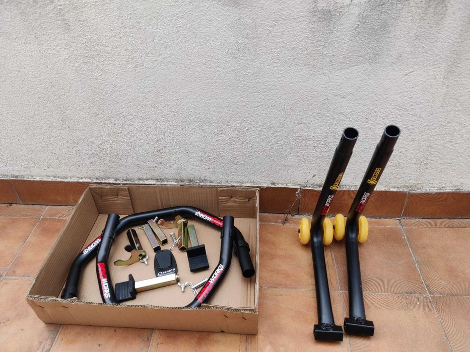 Material Kawasaki EN e Vulcan + Camera Ford Focus MK 2.5