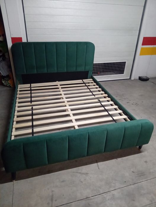 Cama casal camurça sem colchão