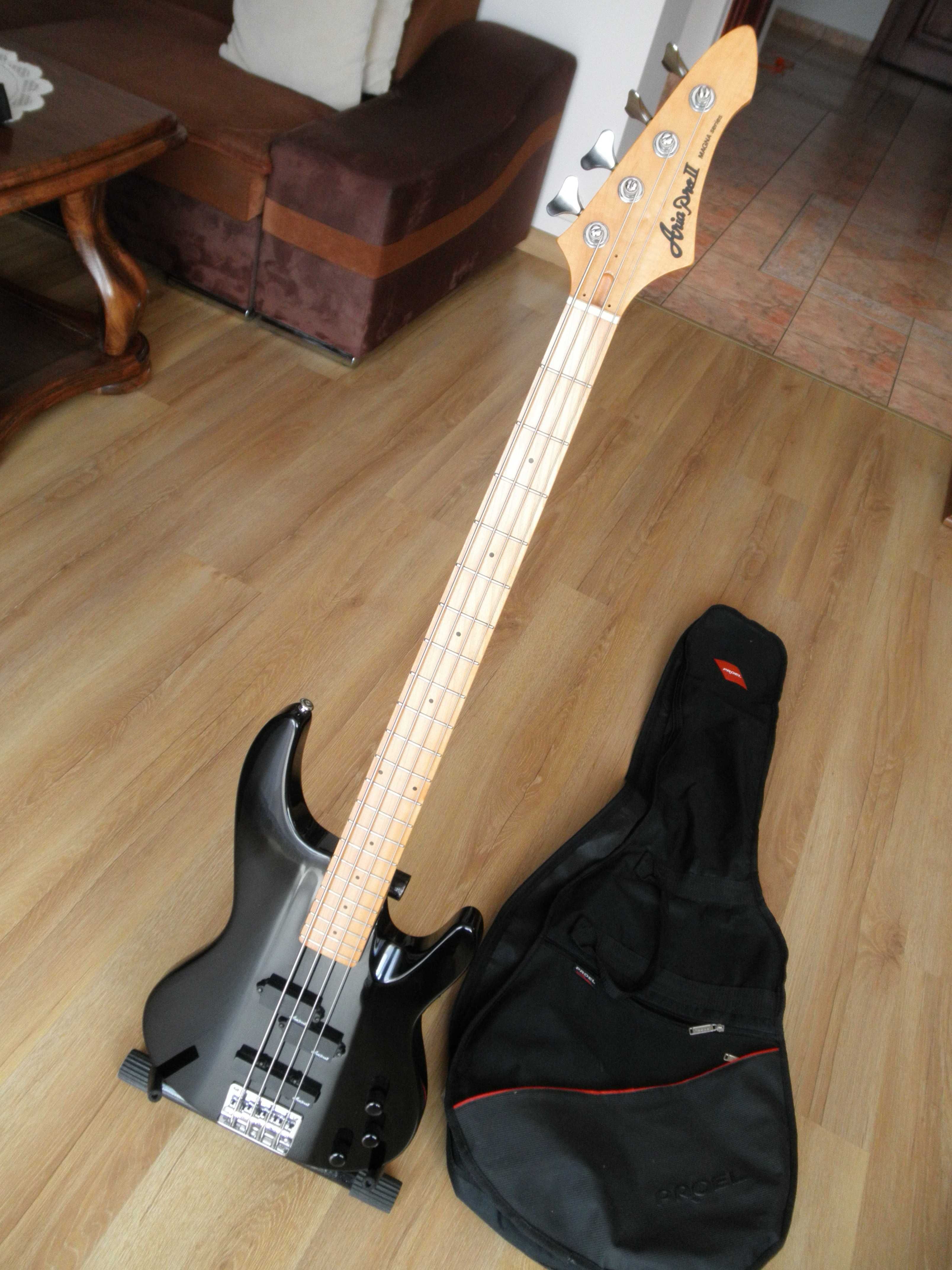 Gitara basowa ARIA PRO II Magna Series . Made in KOREA.