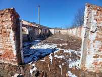 Будівля під розбір цегла