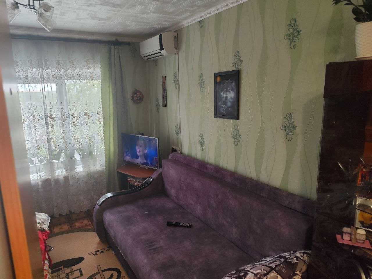 Продаж кімнати на Правому березі