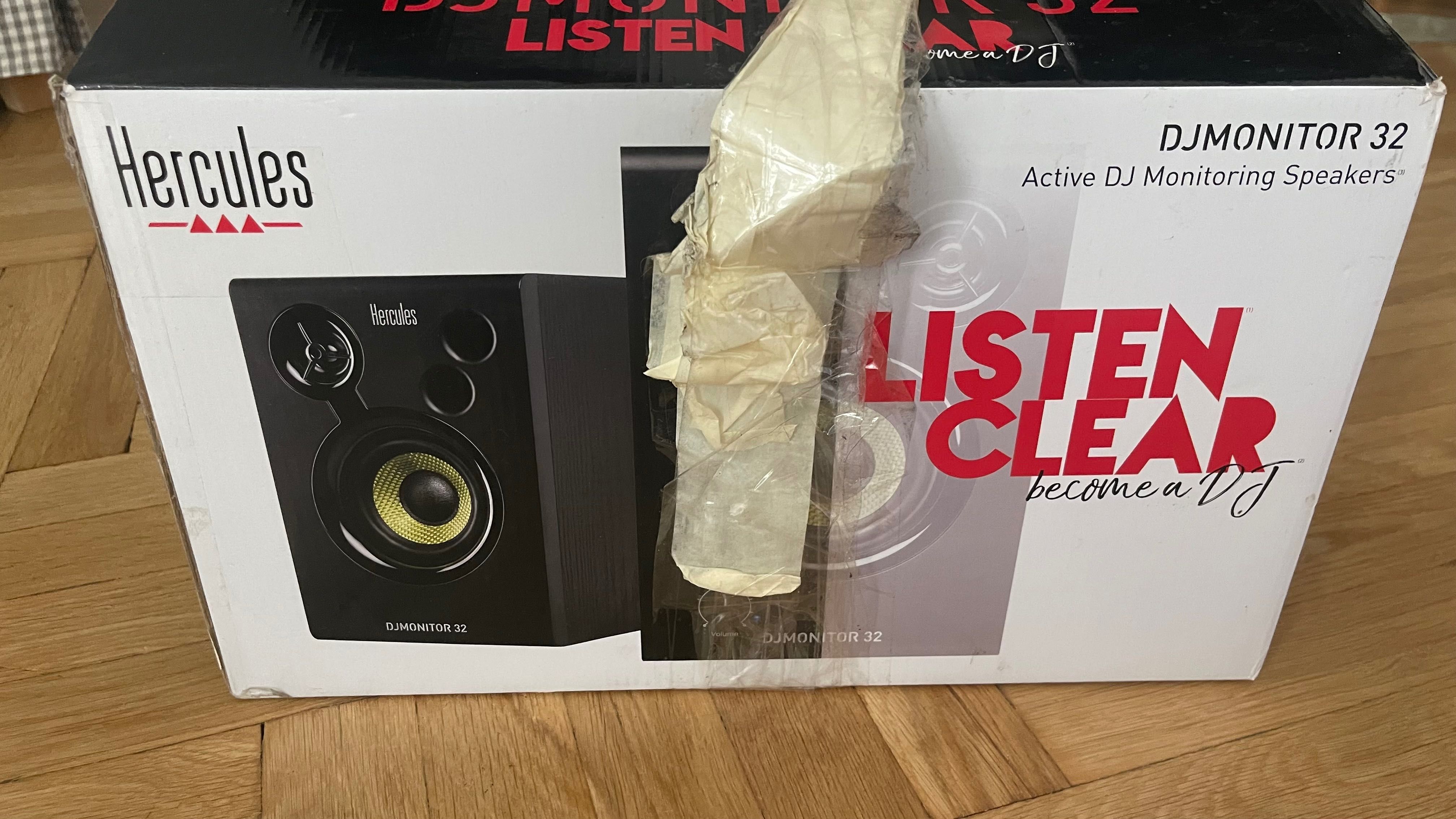 HERCULES DJ Monitor 32
