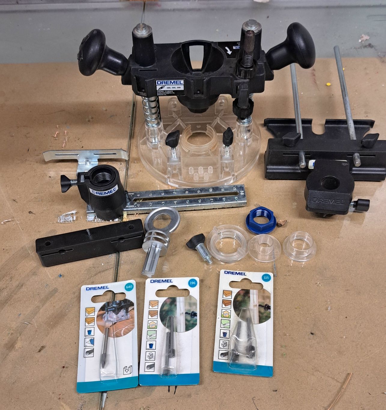 Dremel, workStation, tupia, torno.