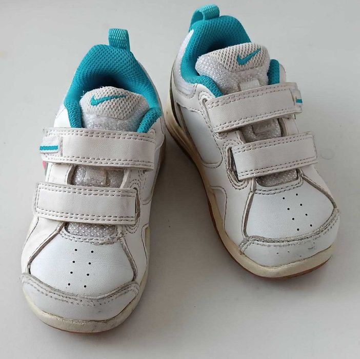 Дитячі original кросівки, кеди, мокасини бренду Nike Lykin 11 (США)22р