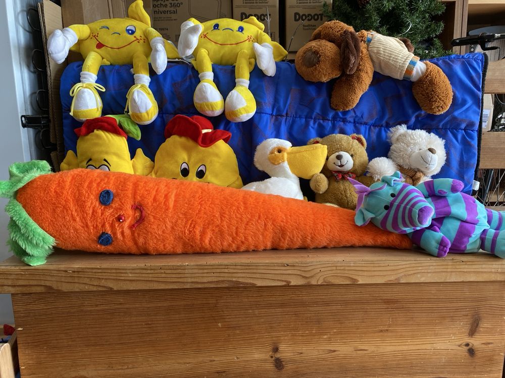 Peluches grandes e pequnos