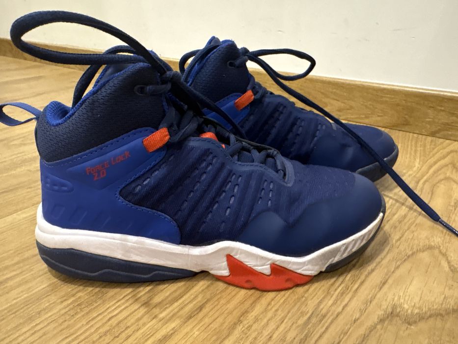 Buty do koszykówki Decathlon