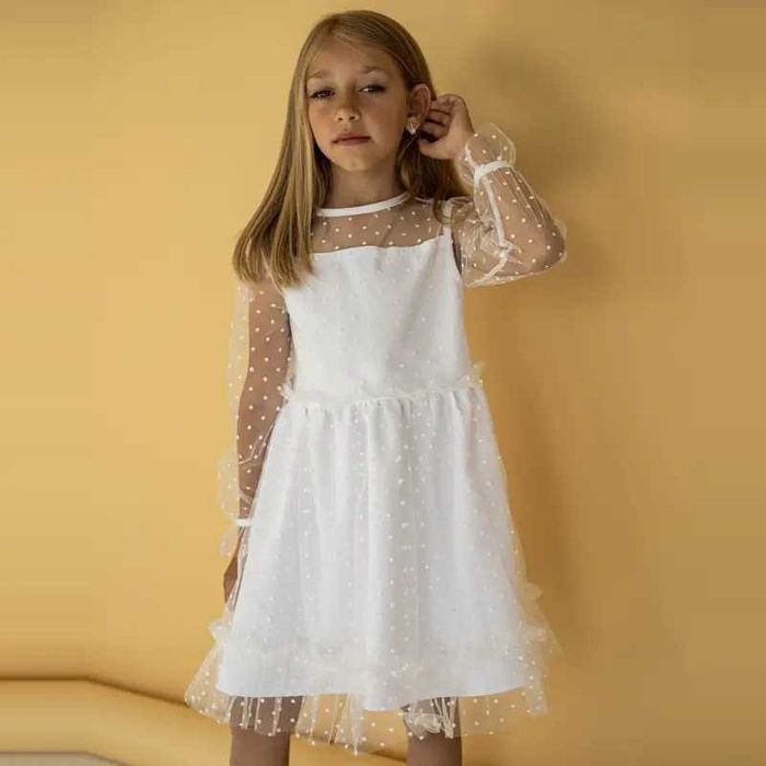 Продам дуже гарну, святкову сукню на дівчинку!