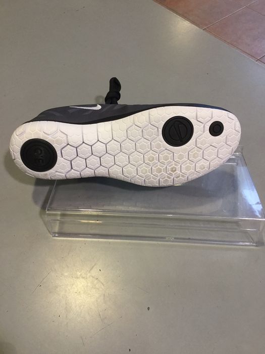 Obuwie damskie Nike Free 3.0 Studio Dance rozmiar 38.5